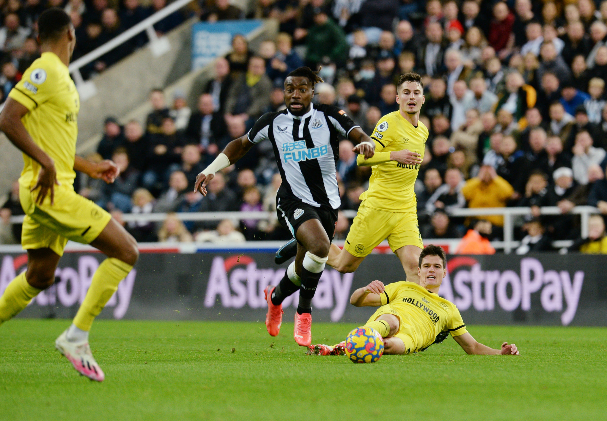 Photo by Serena Taylor/Newcastle United via Getty Images