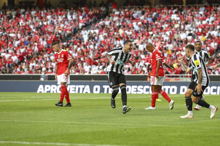 Photo by Carlos Rodrigues/Getty Images