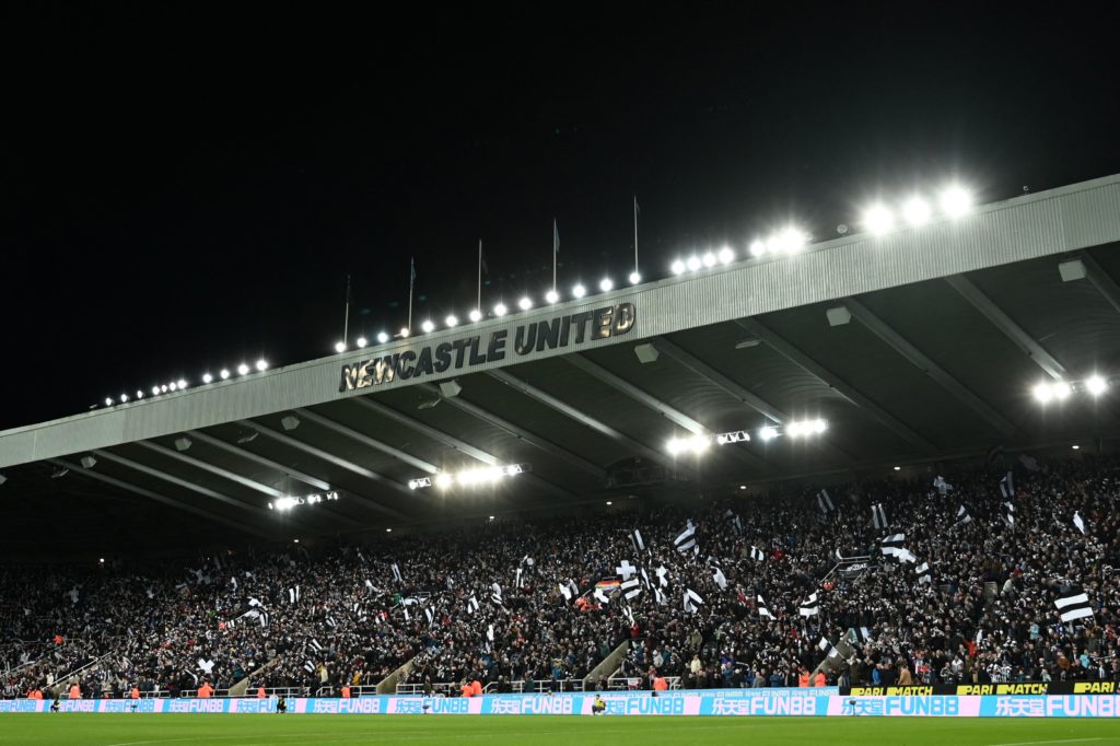FBL-ENG-LCUP-NEWCASTLE-LEICESTER