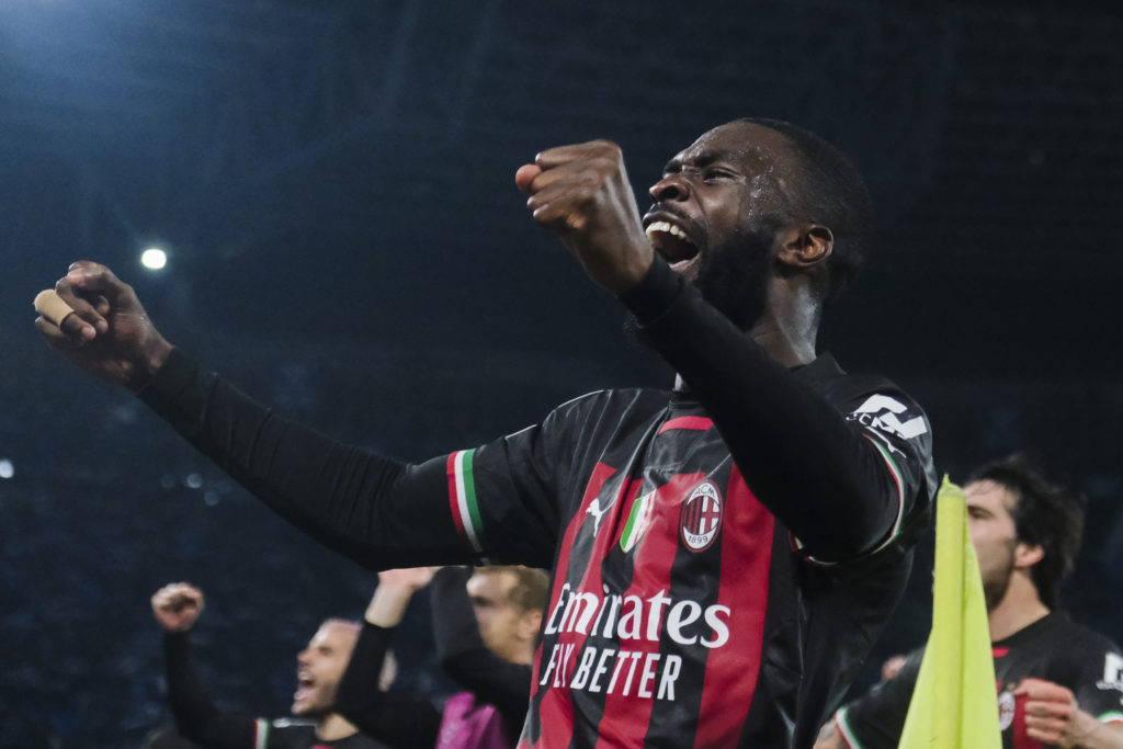 Milan's English defender Fikayo Tomori celebrate at the end