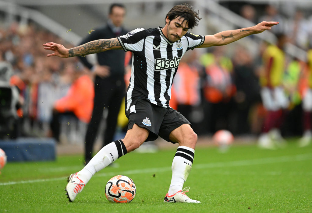 Newcastle United v Aston Villa - Premier League