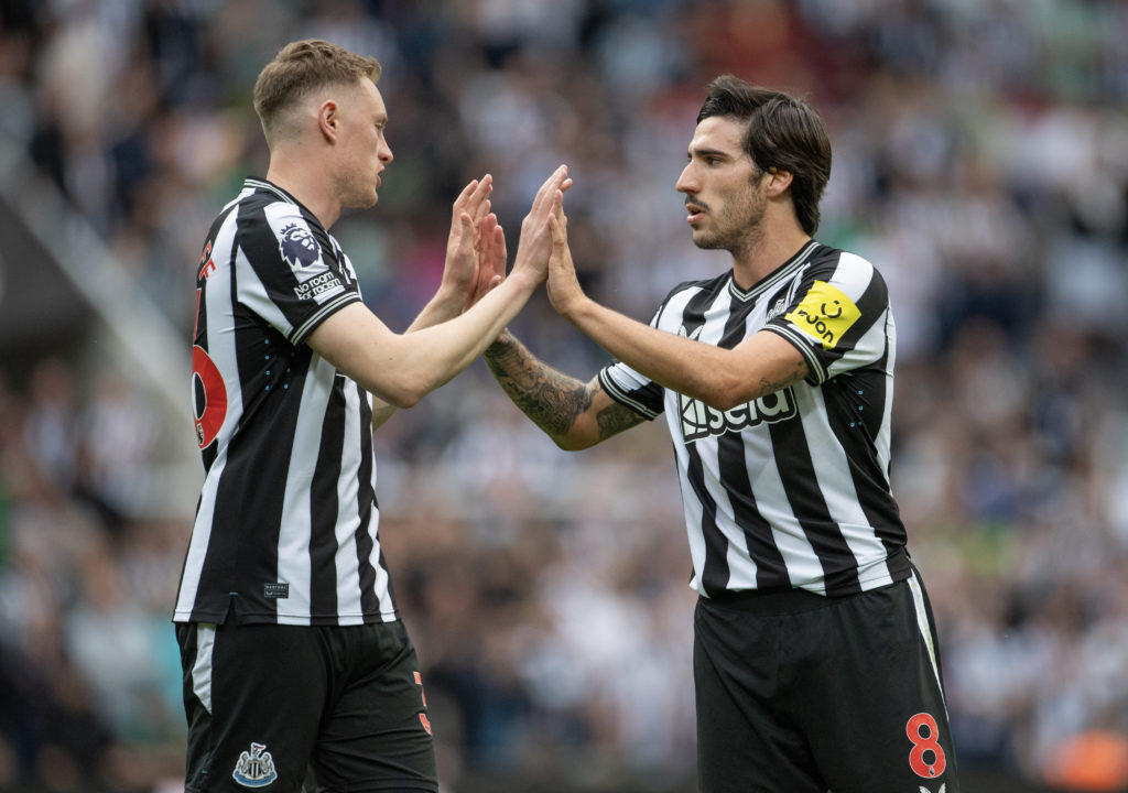 Newcastle United v Aston Villa - Premier League