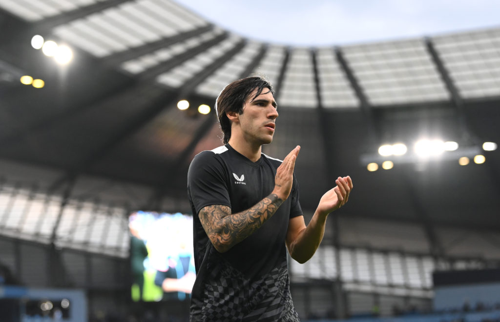 Manchester City v Newcastle United - Premier League