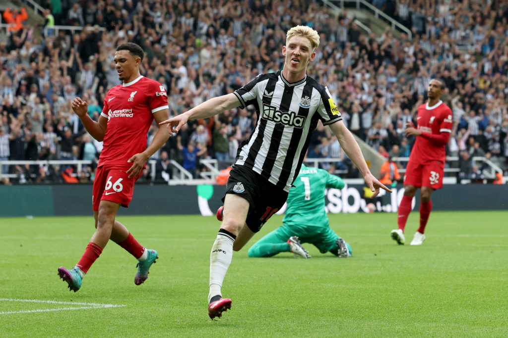 Newcastle United v Liverpool FC - Premier League