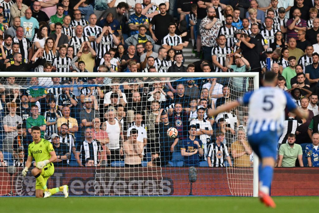 FBL-ENG-PR-BRIGHTON-NEWCASTLE