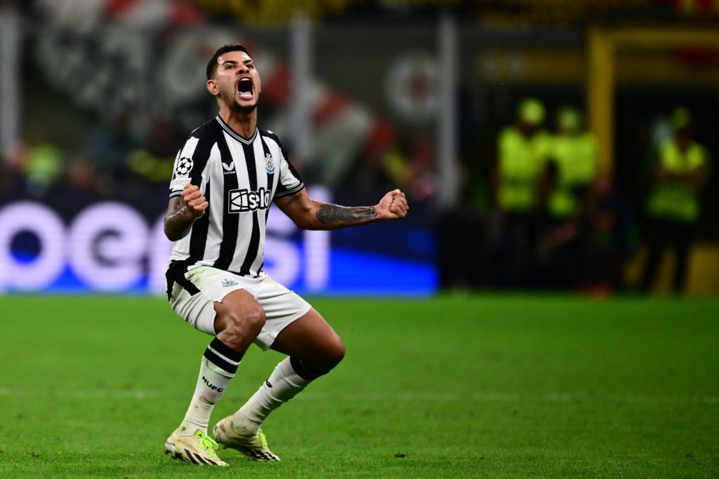 FBL-EUR-C1-MILAN-NEWCASTLE