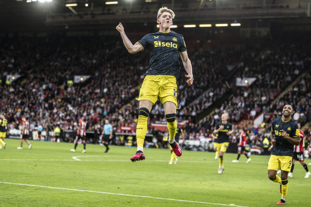 Sheffield United v Newcastle United - Premier League