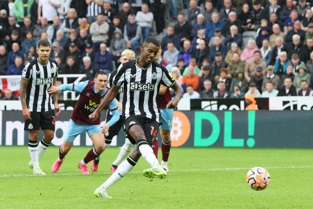 Newcastle United v Burnley FC - Premier League