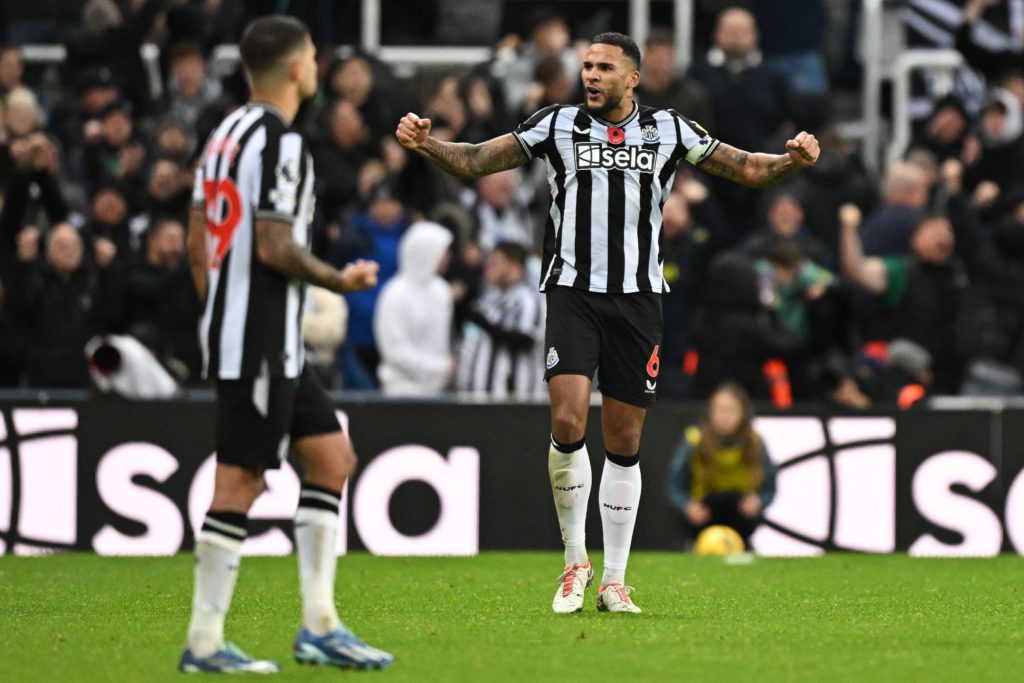 FBL-ENG-PR-NEWCASTLE-ARSENAL
