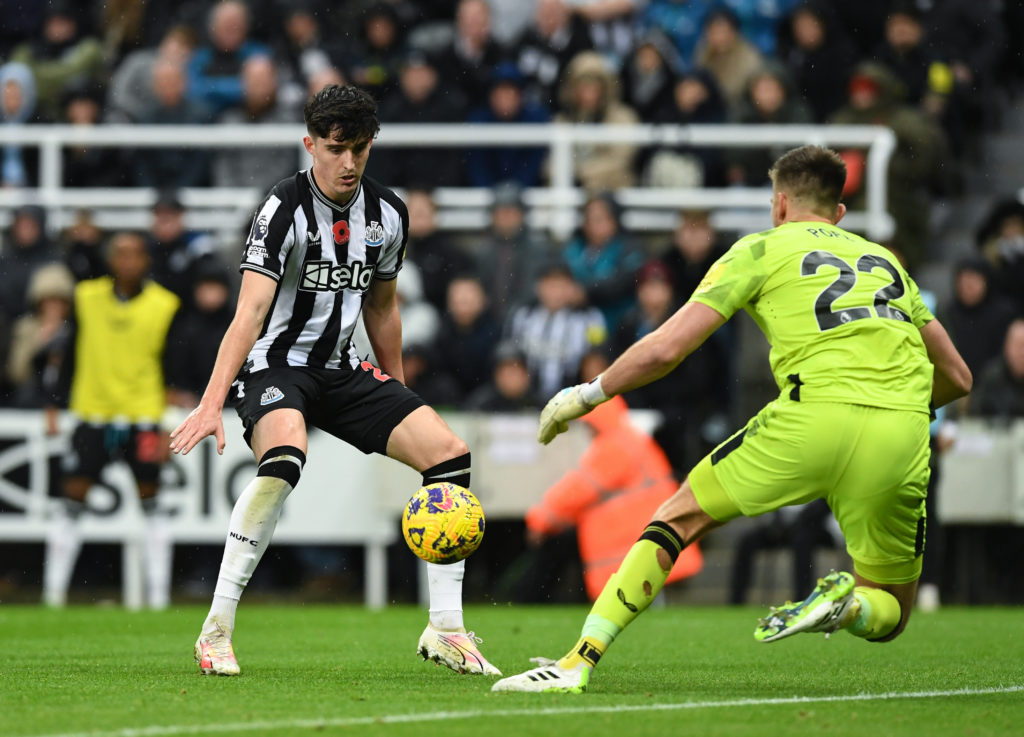 Newcastle United v Arsenal FC - Premier League