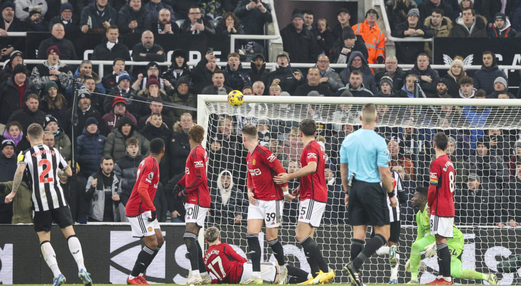 Newcastle United v Manchester United - Premier League