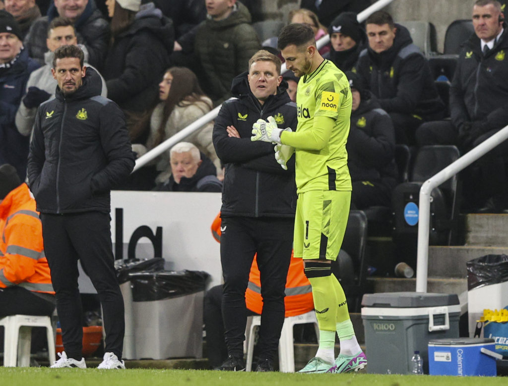 Newcastle United v Manchester United - Premier League