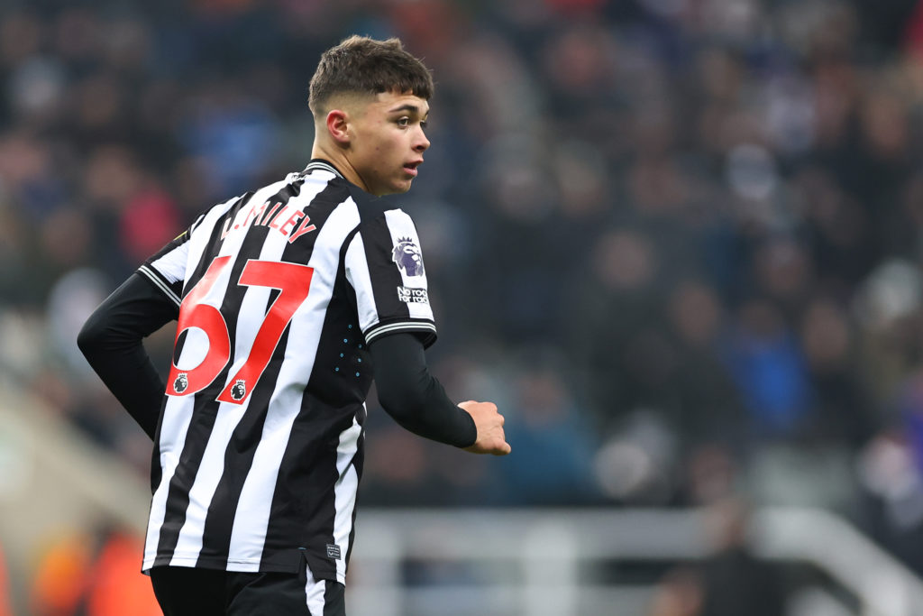 Newcastle United v Manchester United - Premier League