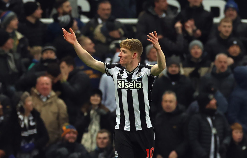 Newcastle United v Manchester United - Premier League
