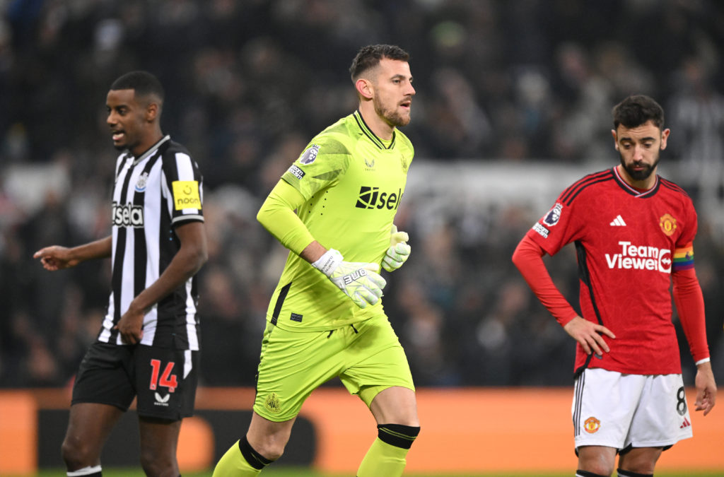 Newcastle United v Manchester United - Premier League