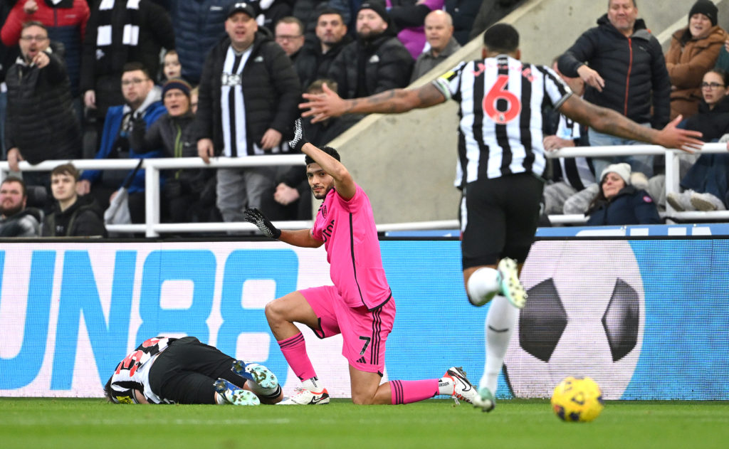 Newcastle United v Fulham FC - Premier League