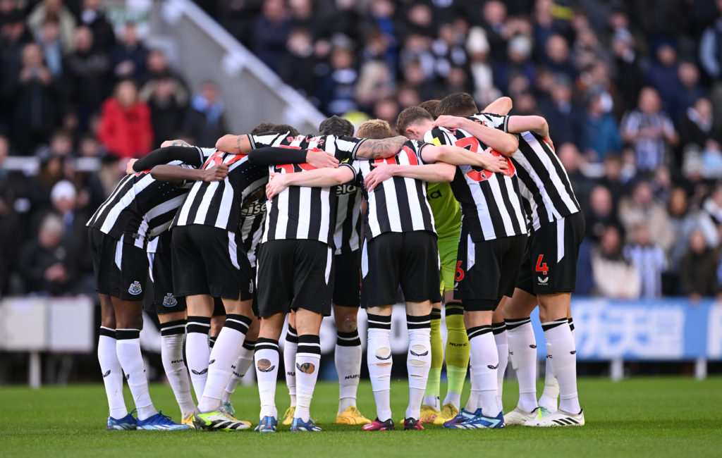 Newcastle United v Nottingham Forest - Premier League