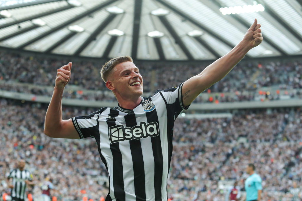 Newcastle United v Aston Villa - Premier League
