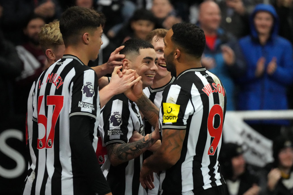FBL-ENG-PR-NEWCASTLE-FULHAM