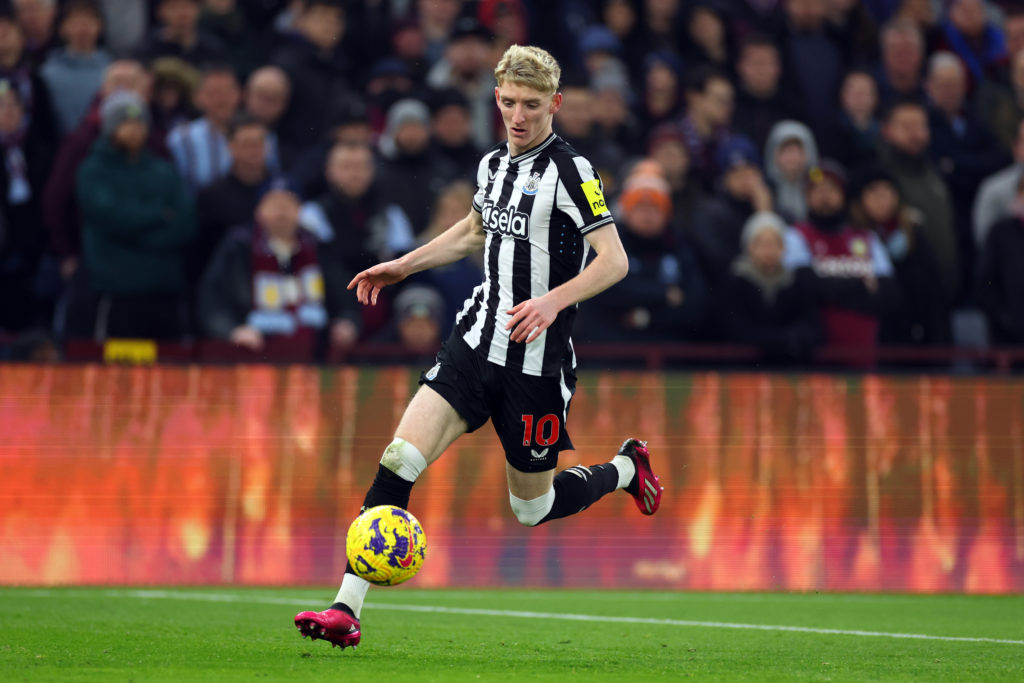 Aston Villa v Newcastle United - Premier League
