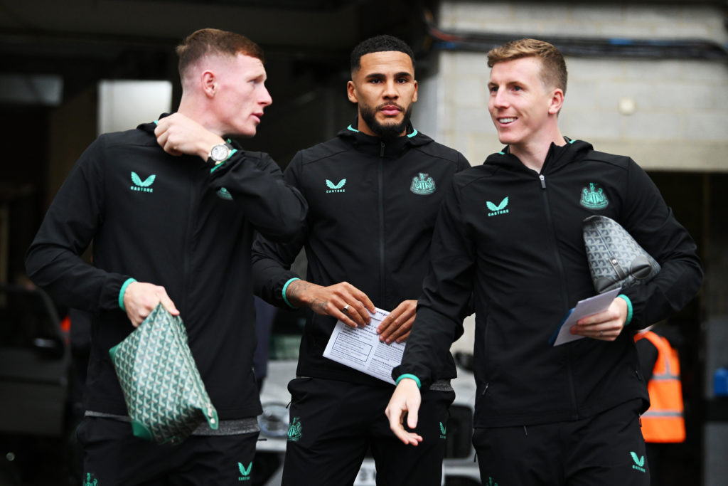 Newcastle United v Manchester City - Carabao Cup Third Round
