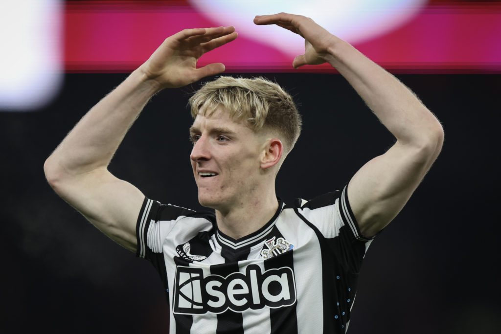 Aston Villa v Newcastle United - Premier League