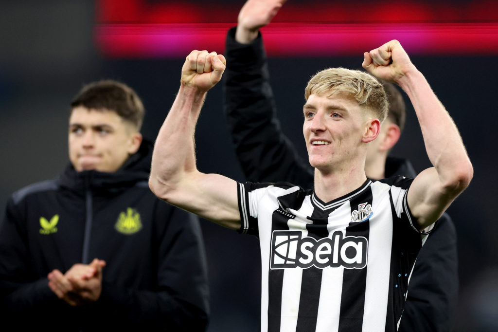 Aston Villa v Newcastle United - Premier League