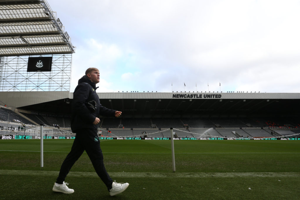 Newcastle United v Luton Town - Premier League