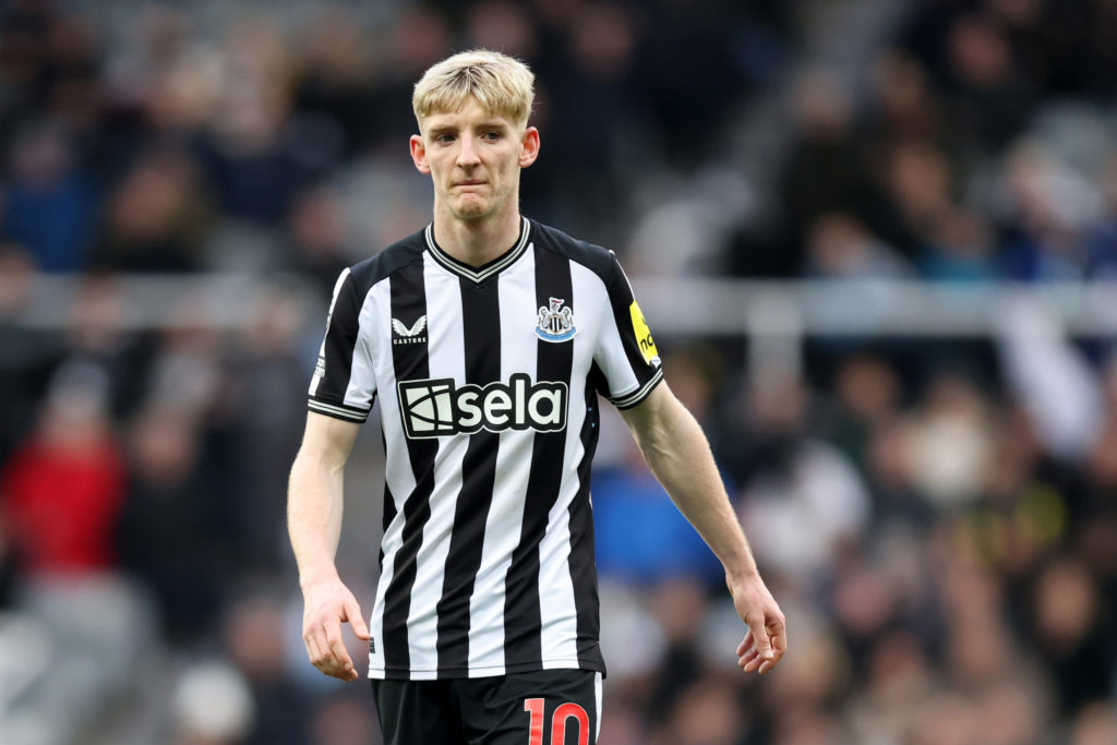 Newcastle United v Luton Town - Premier League