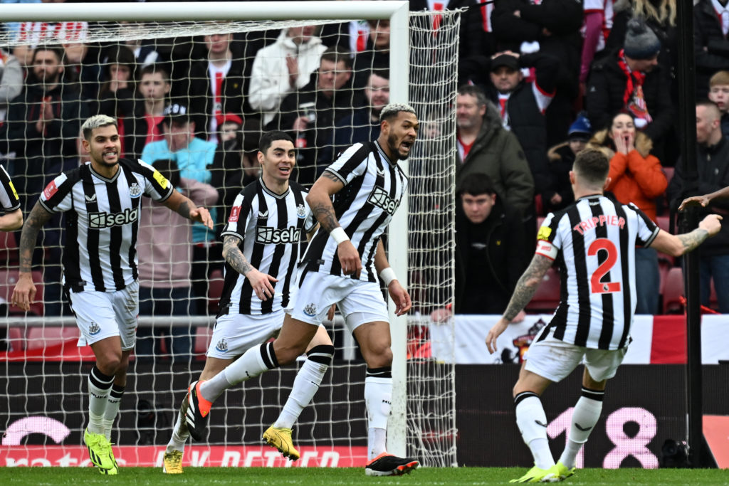 FBL-ENG-FACUP-SUNDERLAND-NEWCASTLE