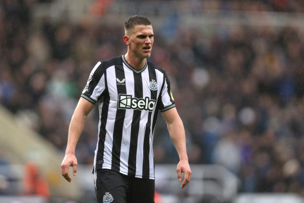 Newcastle United v Wolverhampton Wanderers - Premier League