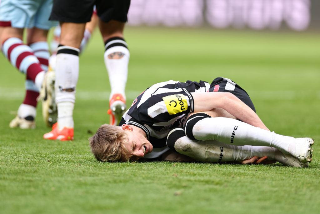 Newcastle United v West Ham United - Premier League