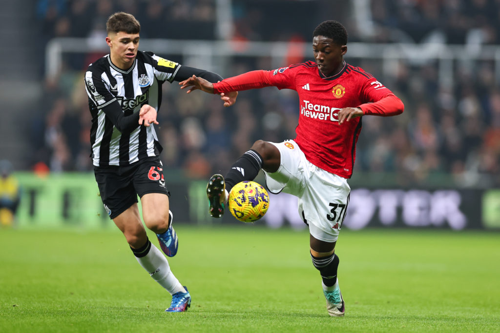 Newcastle United v Manchester United - Premier League
