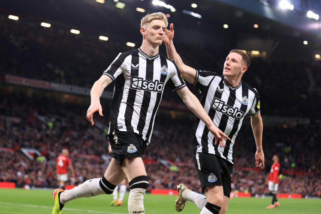 Manchester United v Newcastle United - Premier League