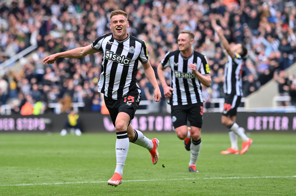 Newcastle United v West Ham United - Premier League