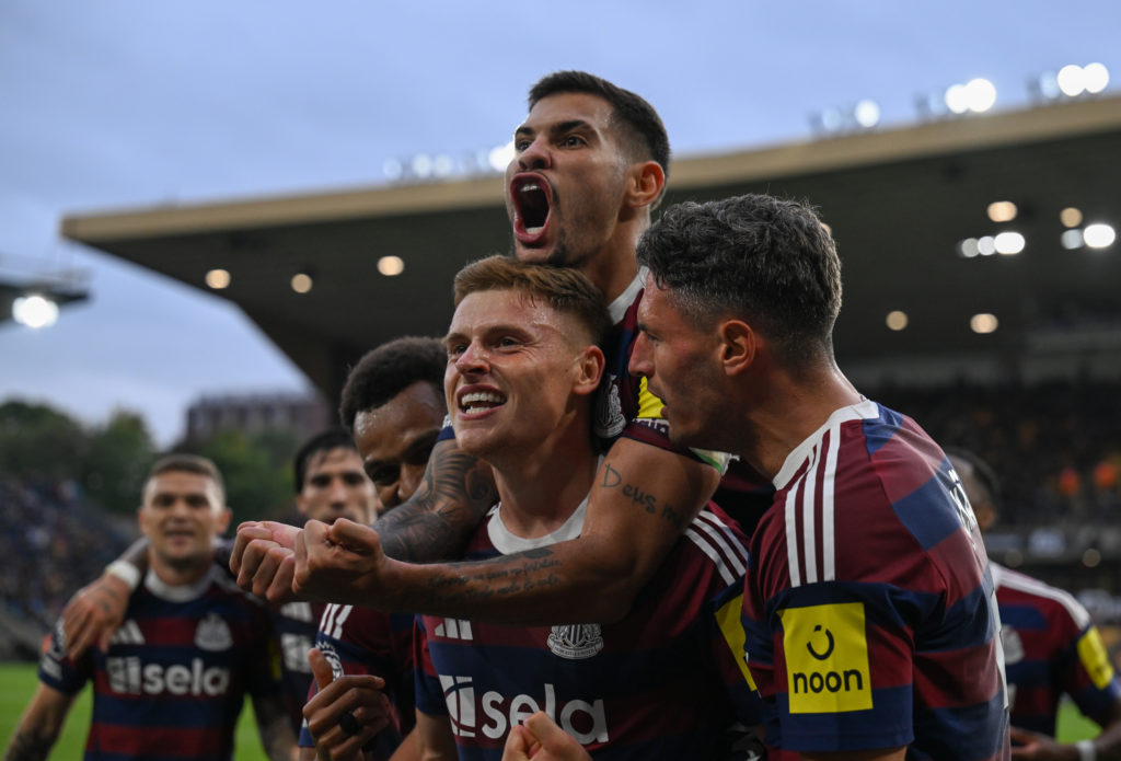 Wolverhampton Wanderers FC v Newcastle United FC - Premier League