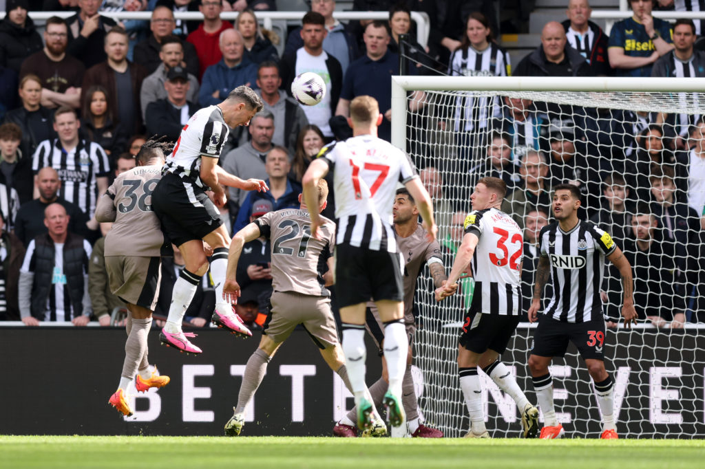 Newcastle United v Tottenham Hotspur - Premier League