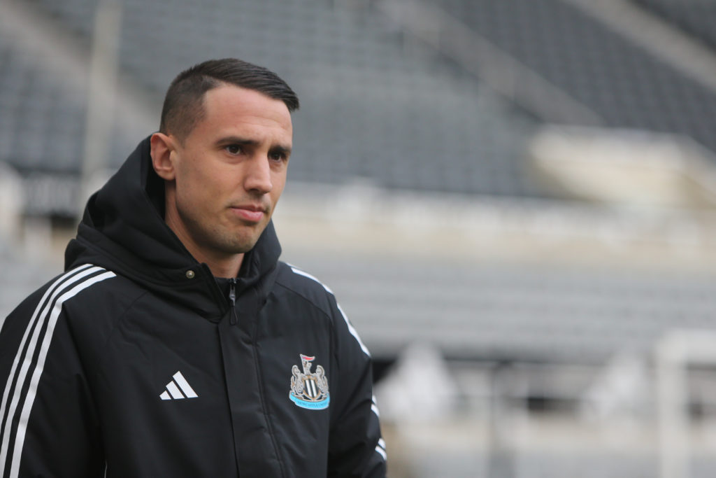 Odysseas Vlachodimos before Newcastle vs Leicester.