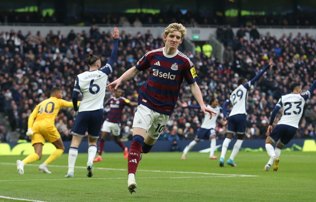 Tottenham Hotspur FC v Newcastle United FC - Premier League