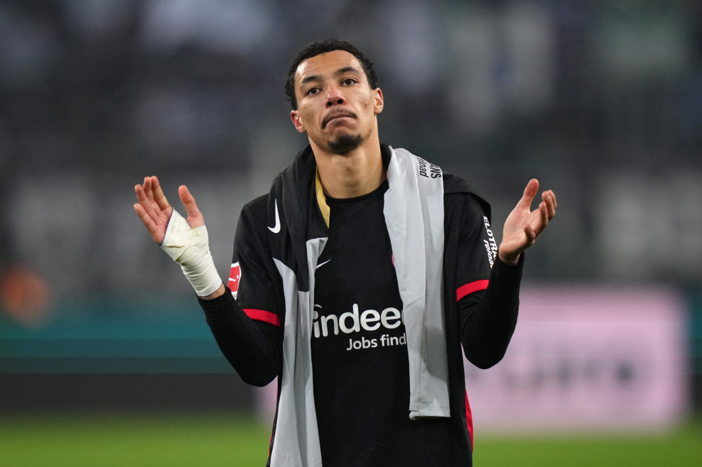 Hugo Ekitike during a Bundesliga game between Borussia Mönchengladbach and Eintracht Frankfurt.