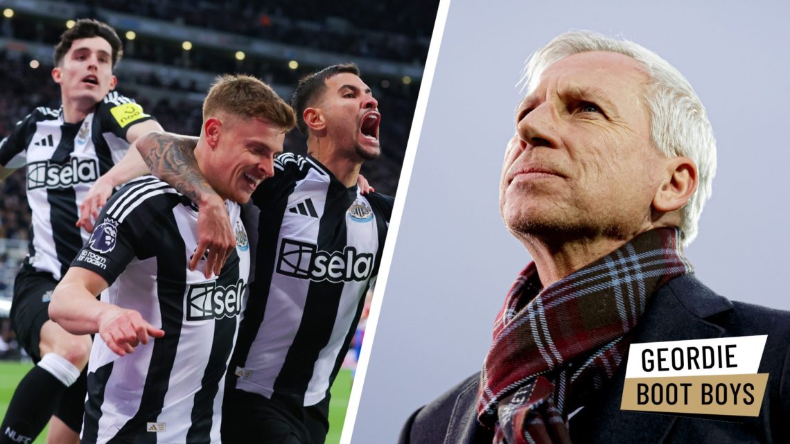 Newcastle United players celebrate during the win against Crystal Palace. Coach Alan Pardew of ADO Den Haag during the Dutch Eredivisie match betwe...