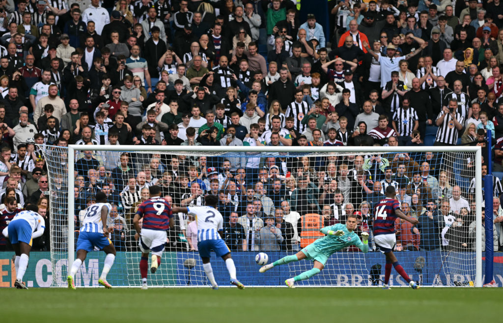 FBL-ENG-PR-BRIGHTON-NEWCASTLE