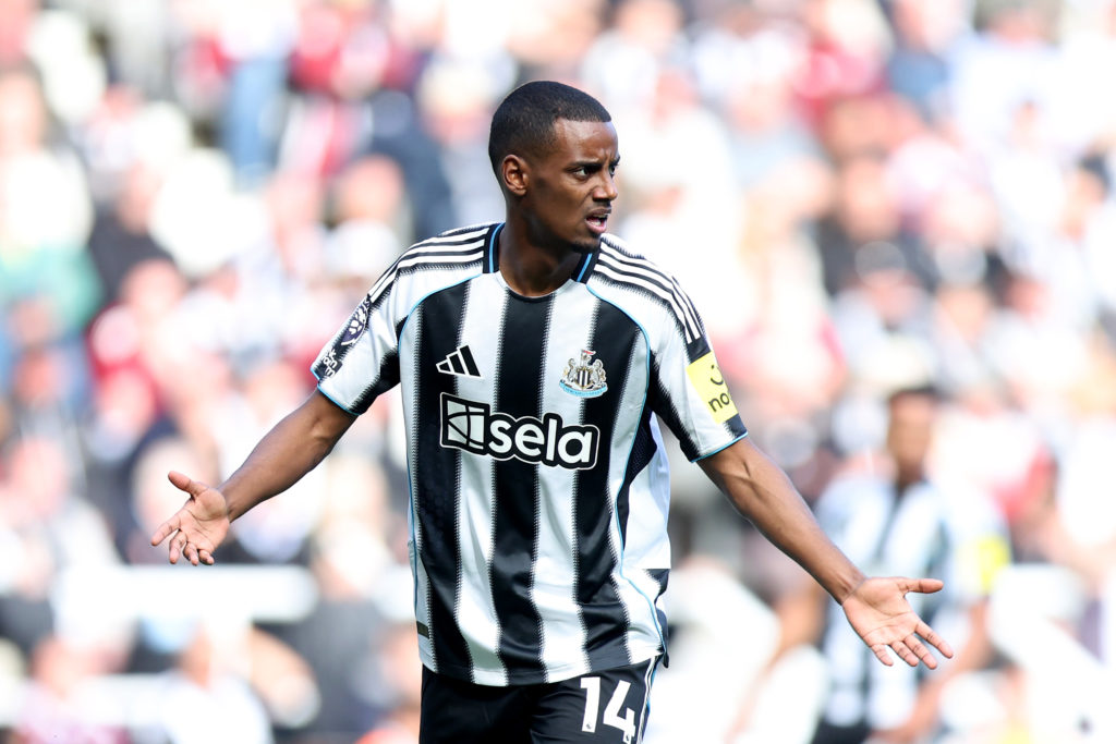 Alexander Isak gestures with his arms during Newcastle United's Premier League loss against Everton.