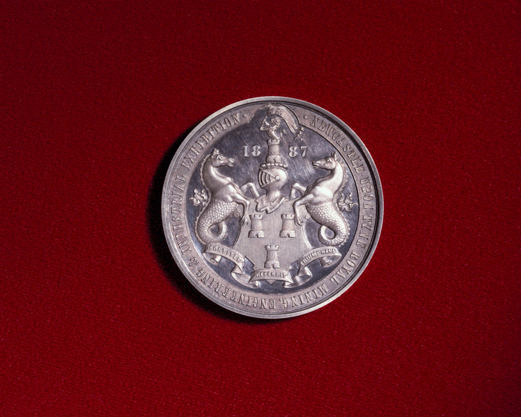 High level bridge, medal, 1887.