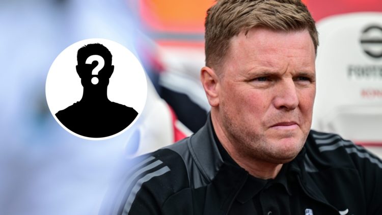 Eddie Howe watches Newcastle United play against Arsenal, mystery player