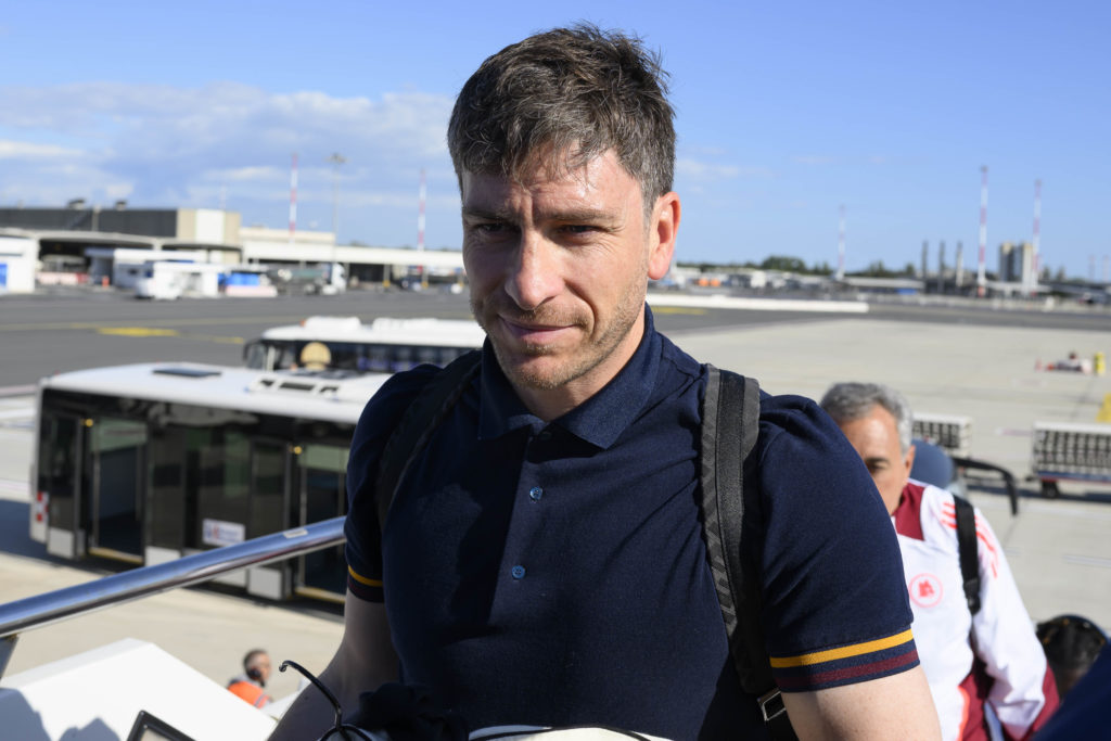 Florent Ghisolfi, sporting director of Roma, departs for Milan with Roma