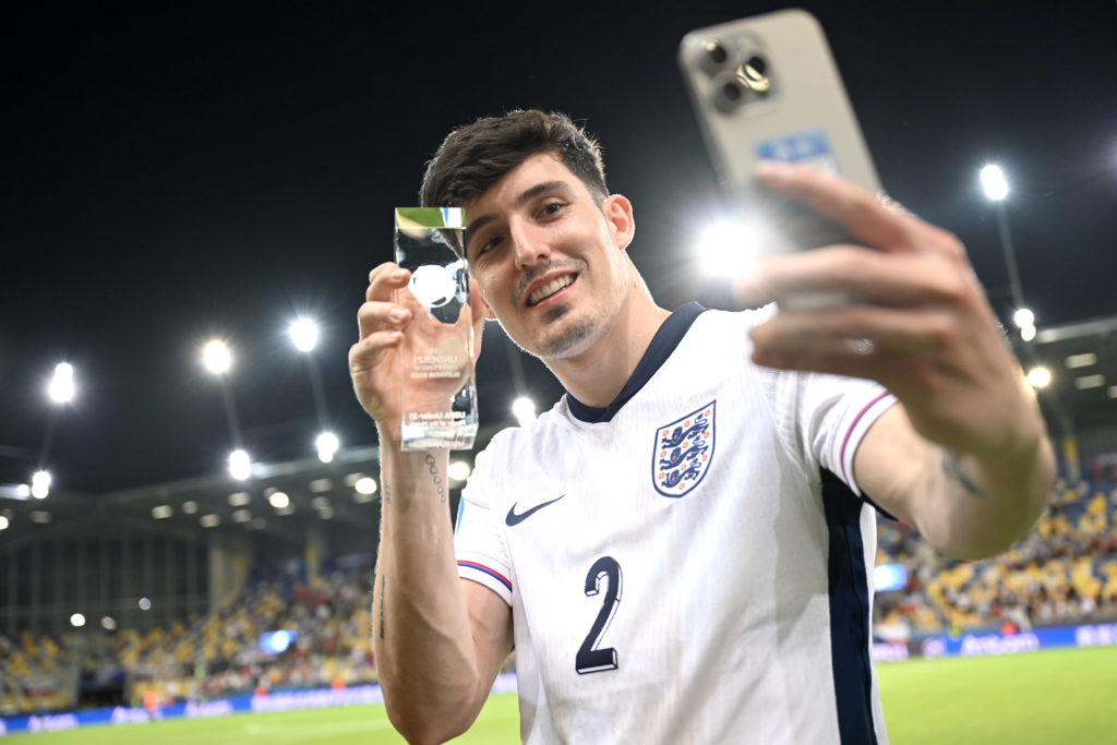 Tino Livramento takes a selfie with the Player of the Match Award after England U21s beat Czechia U21s.