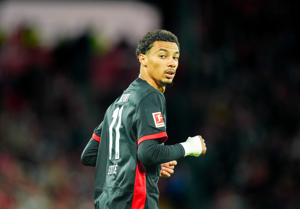 Hugo Ekitike in action for Eintracht Frankfurt against Mainz in the Bundesliga.
