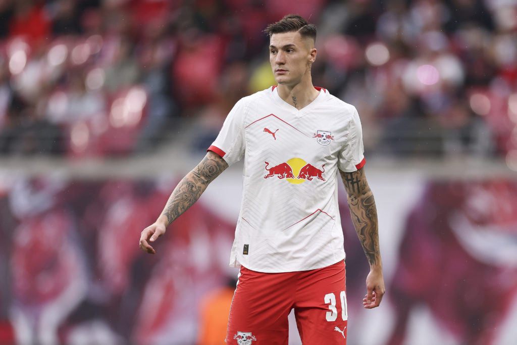 Benjamin Sesko during a Bundesliga game between RB Leipzig and Vfb Stuttgart.