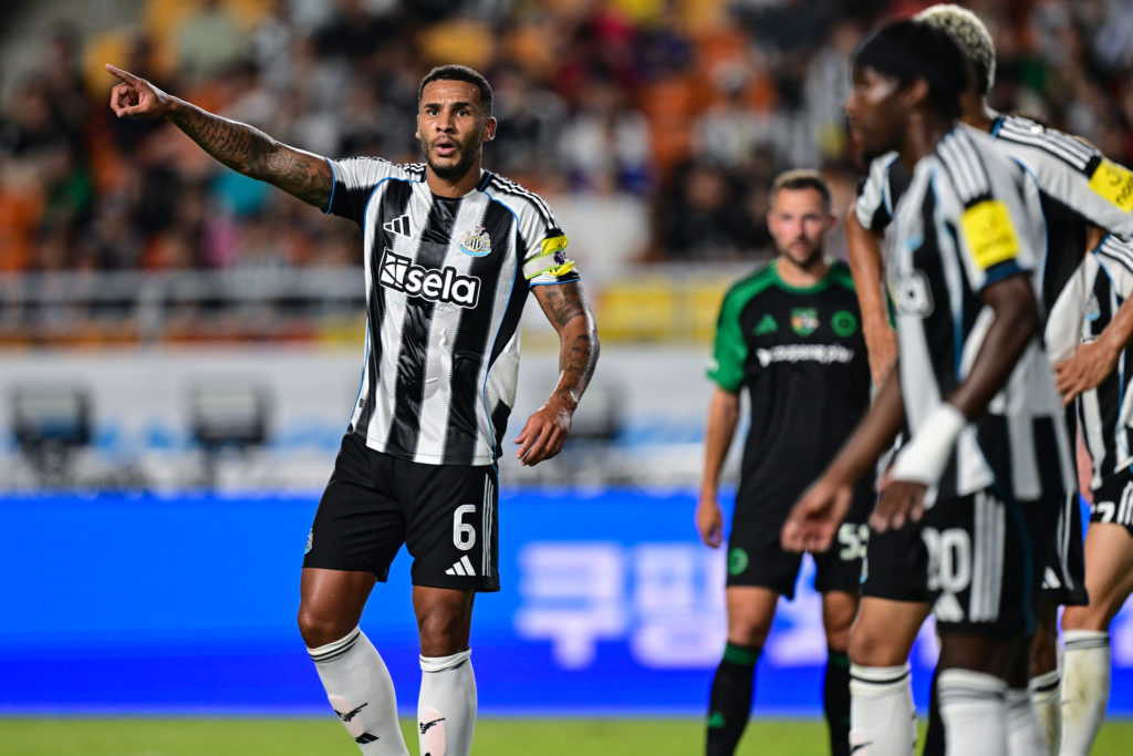 Jamaal Lascelles gestures during Newcastle United's pre-season friendly against Team K League.
